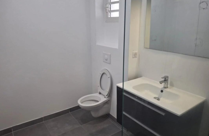 Location Appartement 88.9m&sup2; 4 pièces Fort de france