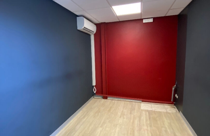 Location Local commercial 170m&sup2; Sainte Luce