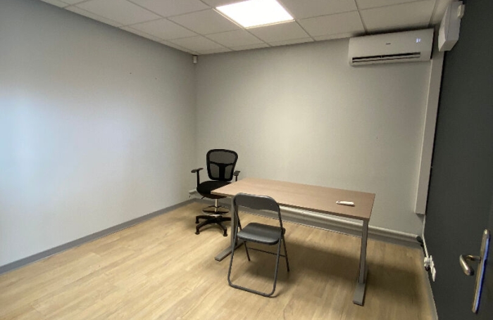 Location Local commercial 170m&sup2; Sainte Luce