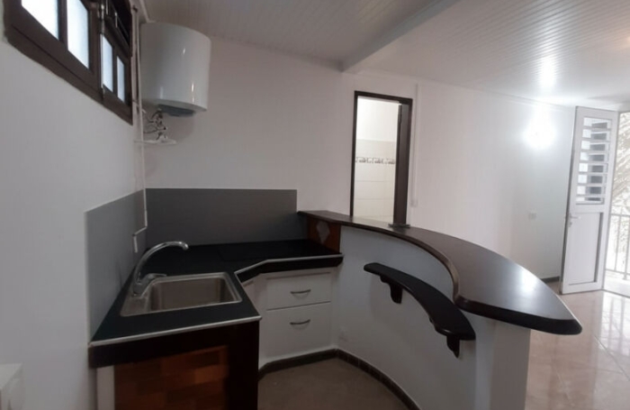 Location Appartement 26.51m&sup2; 1 pi&egrave;ce Saint-Joseph
