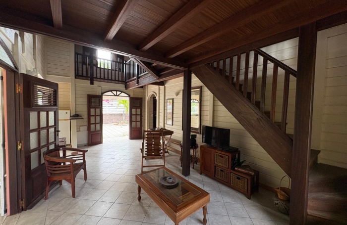 Charmante maison en bois avec terrasse, jardin privatif et aper&ccedil;u mer - ANSES D'ARLET / PETITE ANSE