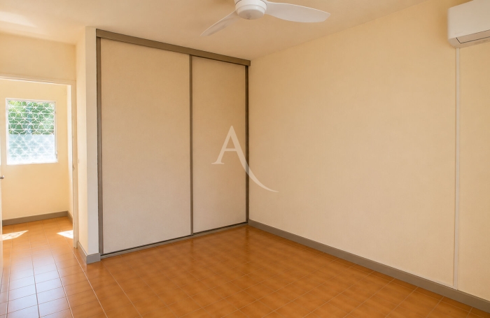 Vente Maison 80m&sup2; 4 pi&egrave;ces Case-Pilote
