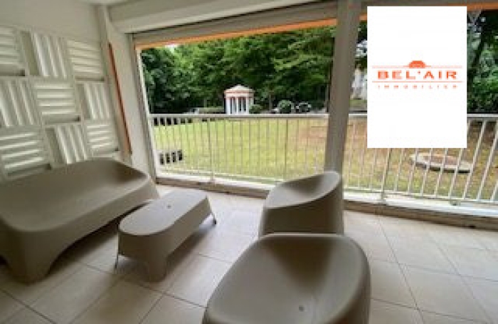 Location Appartement 46.92m&sup2; 2 pièces Fort de france