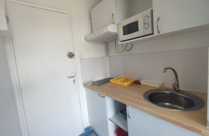 Studio avec Terrasse et et vue mer quartier La colline, toutes charges comprises