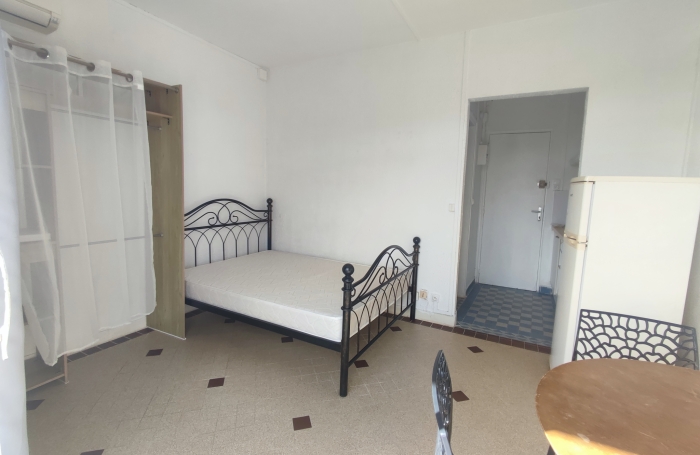 Studio avec Terrasse et et vue mer quartier La colline, toutes charges comprises