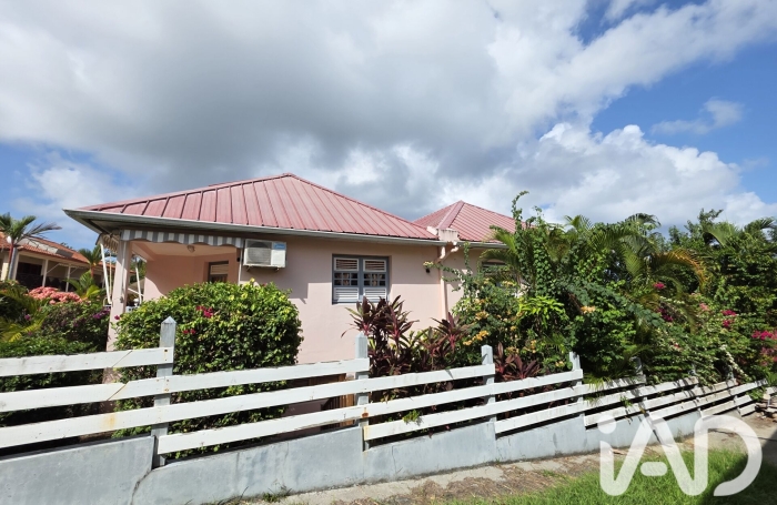Vente Maison 200m&sup2; 10 pièces Sainte Anne
