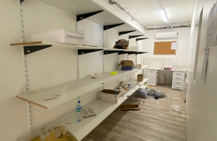 Location Local commercial 85m&sup2; Le Marin