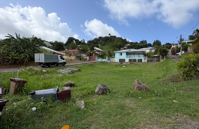 Vente Terrain 835m&sup2; Ducos