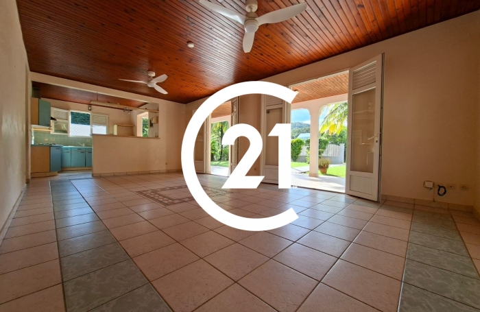 Location Maison 98.07m&sup2; 4 pièces Fort de france