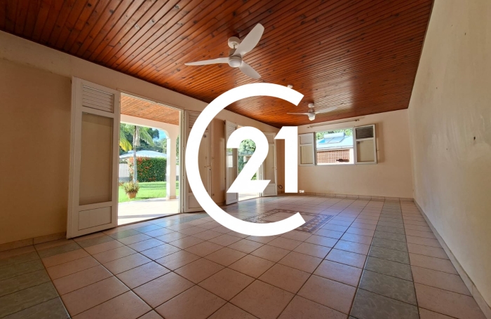 Location Maison 98.07m&sup2; 4 pièces Fort de france