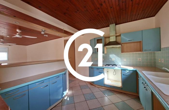 Location Maison 98.07m&sup2; 4 pièces Fort de france