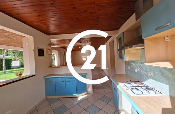 Location Maison 98.07m&sup2; 4 pièces Fort de france