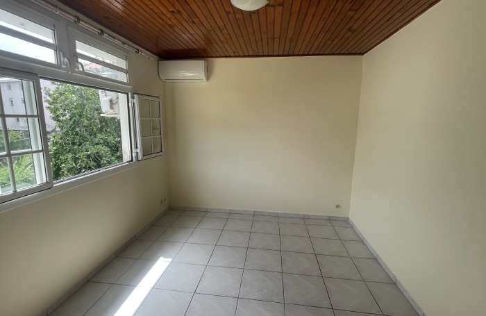 Appartement T2 &agrave; Plateau Fofo  Schoelcher