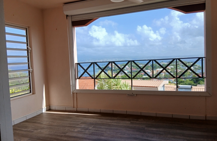 Superbe Duplex T3 avec une tr&egrave;s belle vue mer   Anse Mitan, Les Trois-&Icirc;lets