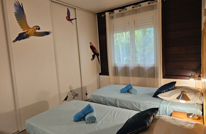 Villa avec vue mer, piscine et fort potentiel locatif   Les Anses-d'Arlet