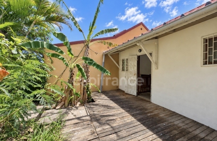 Vente Maison 57m&sup2; 3 pièces Case-Pilote