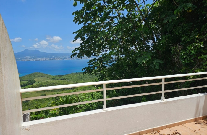 DUPLEX T2 AVEC SUPERBE VUE MER