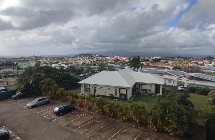 appartement T2 meubl&eacute; avec vue panoramique