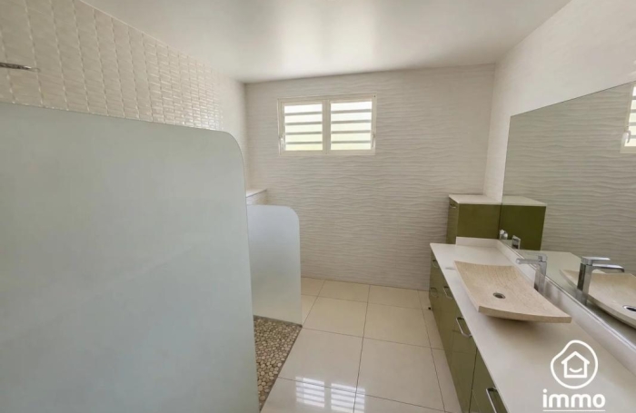 Location Maison 160m&sup2; 4 pièces Le Lamentin