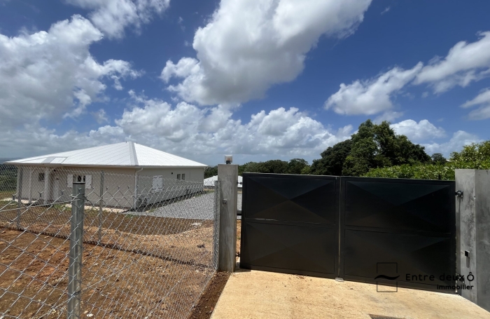 Location Maison 100.79m&sup2; 4 pièces Le Lamentin