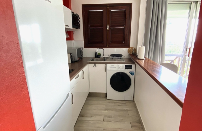 Studio meubl&eacute; r&eacute;sidence s&eacute;curis&eacute;e quartier route de Balata