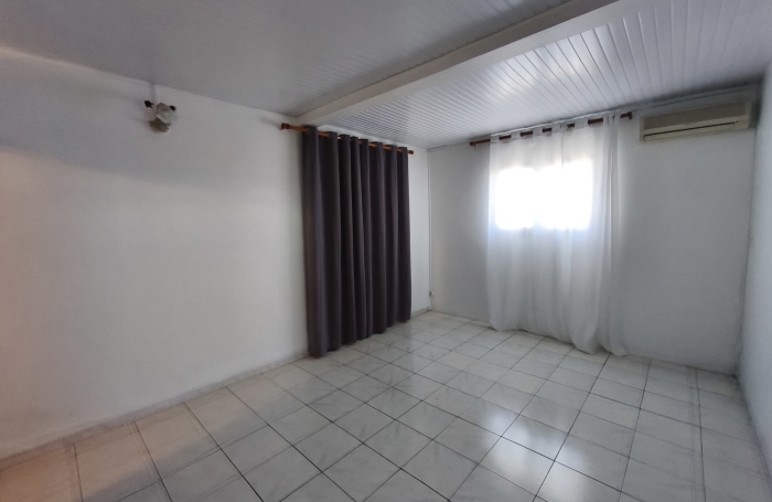 Location Appartement 97200