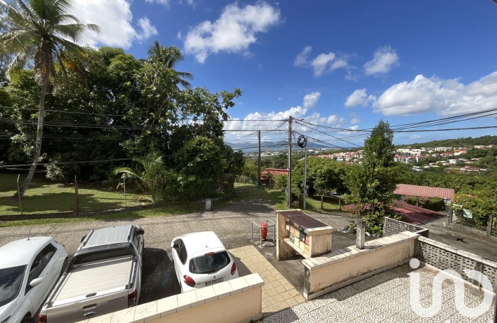 Vente Immeuble 730m&sup2; Le Lamentin