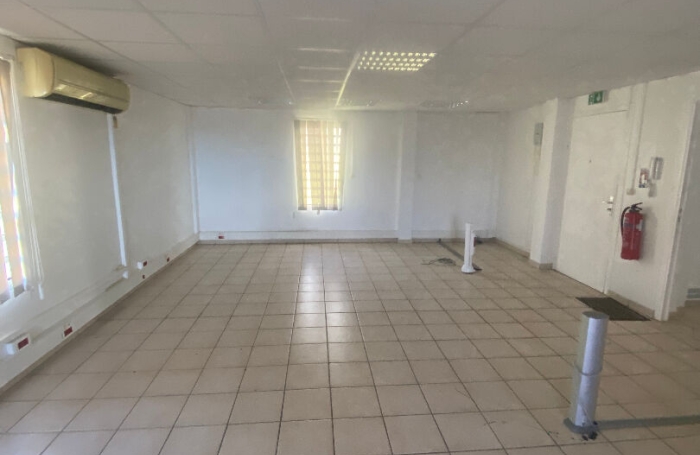 Vente Bureaux 240m&sup2; Fort de france