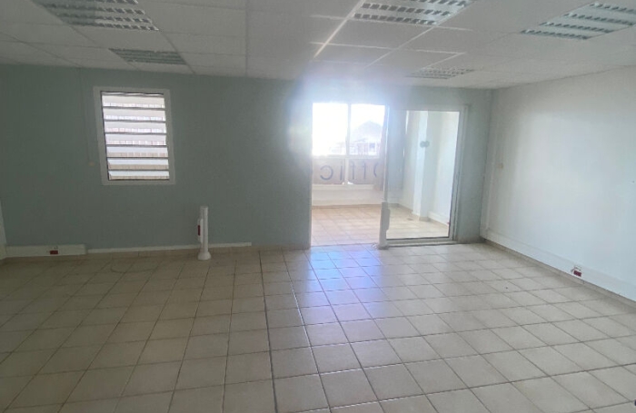 Vente Bureaux 240m&sup2; Fort de france