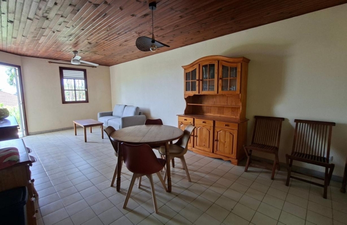 Location Maison 77.95m&sup2; 4 pièces Sainte Luce