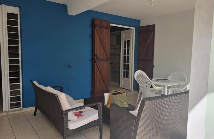 Location Appartement 1 pièce Rivi&egrave;re Sal&eacute;e