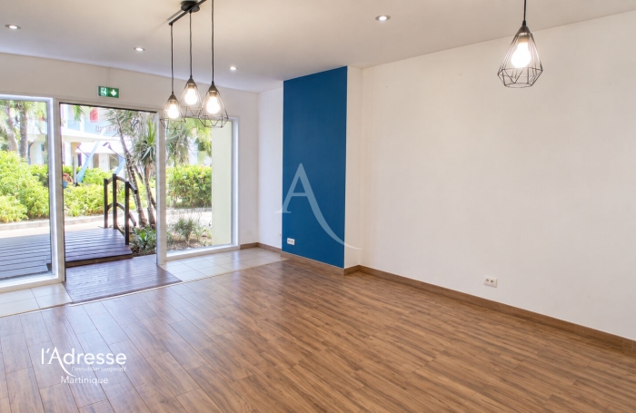 Vente Local commercial 