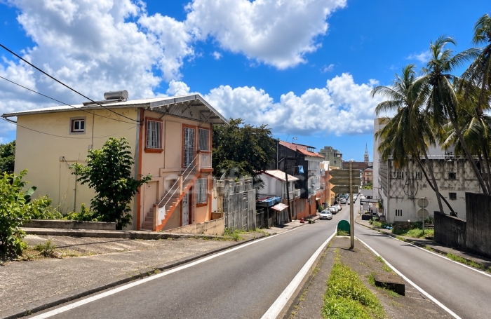 Vente Immeuble 166m&sup2; 10 pièces Fort de france