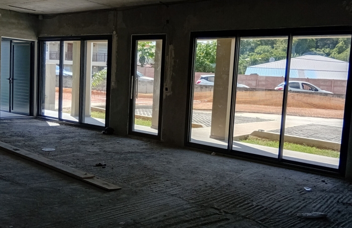 Location Local commercial 119m&sup2; Le Robert
