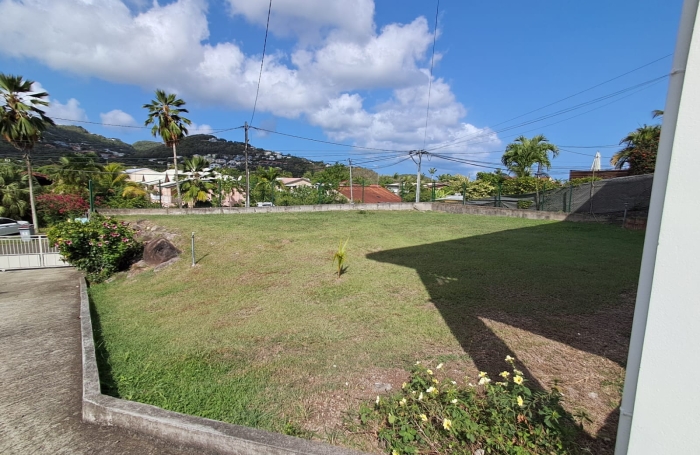 Bas de villa T3 &agrave; deux pas de la plage &agrave; l'Anse &agrave; l'&acirc;ne - TROIS-ILETS