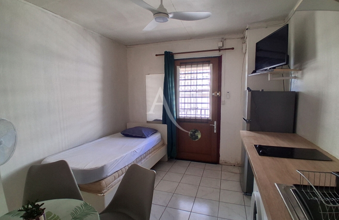 Location Appartement 14m&sup2; 1 pi&egrave;ce Fort de france