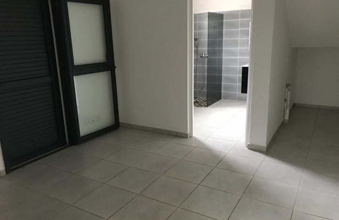 Vente Maison 113m&sup2; 4 pi&#232;ces Ravine des Cabris