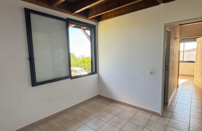 Vente Maison 96m&sup2; 4 pi&#232;ces Saint Paul