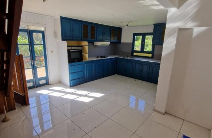 Vente Maison 180m&sup2; 7 pi&#232;ces Cilaos