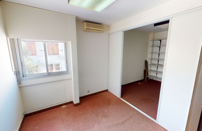 Location Bureaux 96.25m² 3 pièces Saint Denis