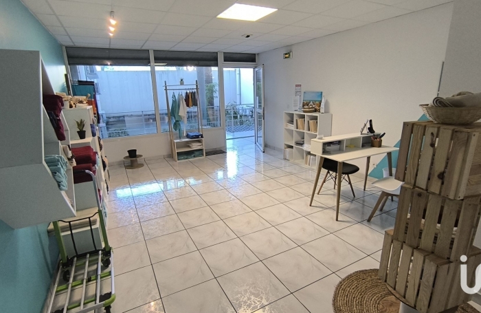 Vente Local commercial 90m&sup2; Saint Louis