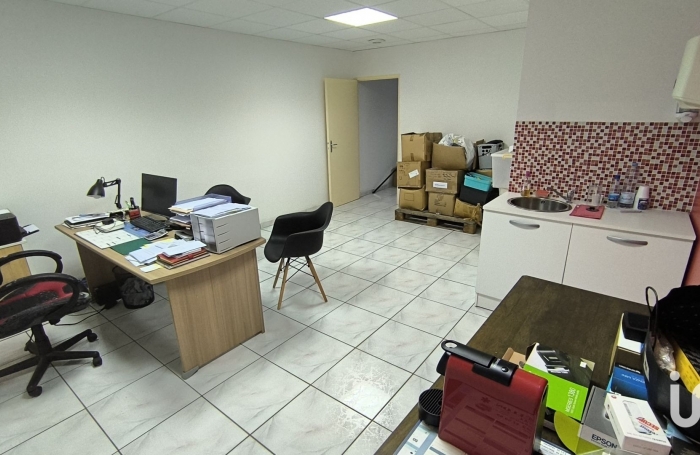 Vente Local commercial 90m&sup2; Saint Louis