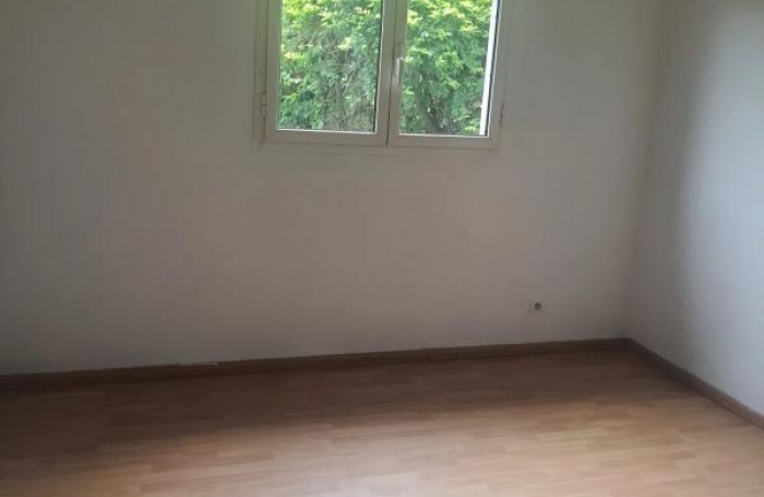 Location Maison 145m&sup2; 5 pi&#232;ces Sainte Clotilde