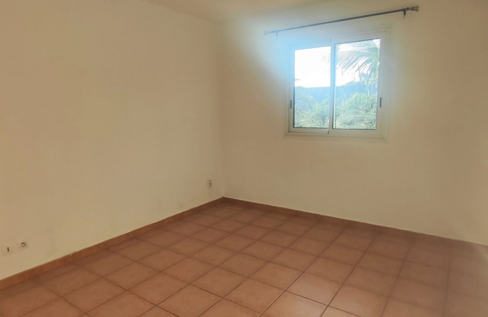 Vente Maison 118m&sup2; 5 pi&#232;ces Rivière Saint Louis