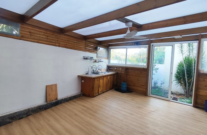 Vente Maison 118m&sup2; 5 pi&#232;ces Rivière Saint Louis