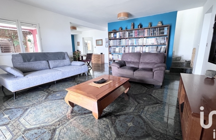 Vente Maison 142m&sup2; 4 pi&#232;ces Saint Paul