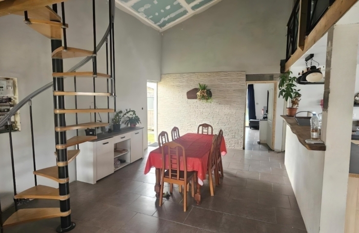 Vente Maison 112m&sup2; 4 pi&#232;ces Saint Philippe