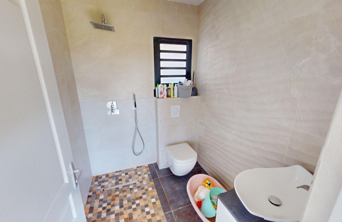 Vente Maison 110m² 4 pièces Saint-Benoît