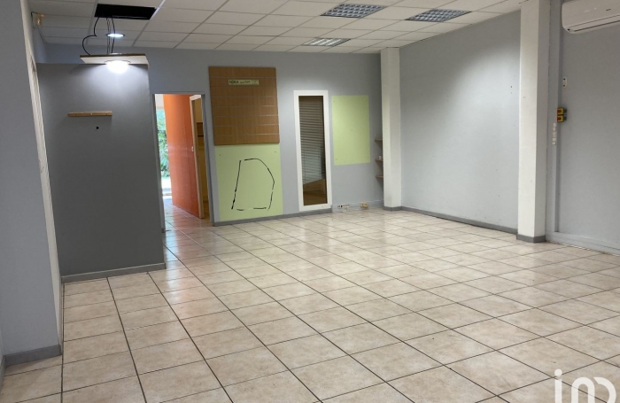 Vente Local commercial 115m&sup2; Saint Denis