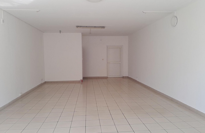 Location Divers 50m² 1 pièce Saint Paul